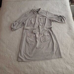 Modern Style Stripe Dress with Pockets